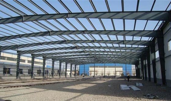 อาคารโครงสร้างสแตนเลส Prefab Portal Frame สําหรับเก็บของด้วยสแตนเลส H-Section