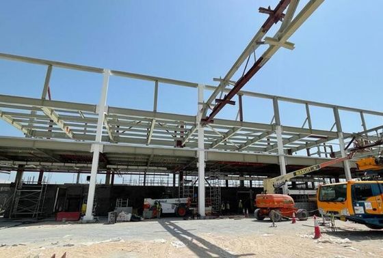 โรงงานโรงรถไฟฟ้าเบาๆ โลลเดอร์ / โลเดอร์ H Section Steel Structure Workshop