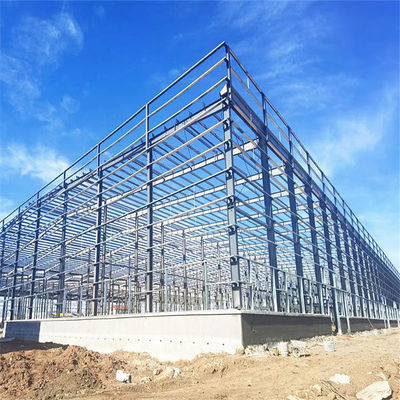 โครงสร้างเหล็กเบา Prefab โครงสร้างอุตสาหกรรม โครงการก่อสร้างเหล็ก โรงงานเกษตร โกดังสําหรับการเก็บ