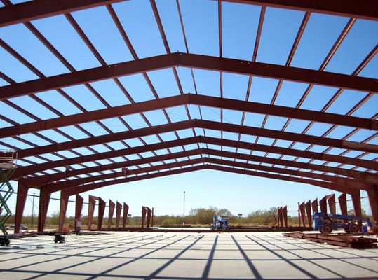 โกดังโครงสร้างเหล็ก Prefab สําหรับอาคารพาณิชย์และการเกษตร