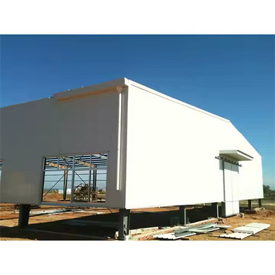 โกดังสแตนเลส Prefab Structure พร้อมอุปกรณ์ประกอบความละเอียดและหน้าต่างอลูมิเนียม