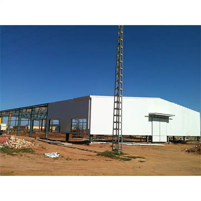 โกดังสแตนเลส Prefab Structure พร้อมอุปกรณ์ประกอบความละเอียดและหน้าต่างอลูมิเนียม