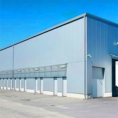 โรงงานโครงสร้างเหล็กกระปุกด้วย Z Section Purlin และ UPVC Downpipe