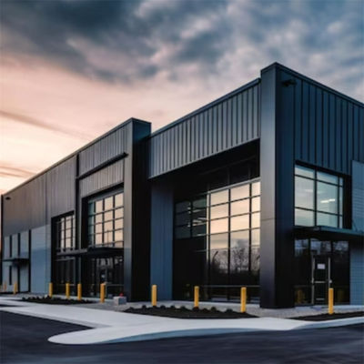 โครงสร้างเหล็กที่ทันสมัยที่มีหน้าต่างอลูมิเนียม เหมาะสําหรับโครงการอุตสาหกรรมโรงแรมรวมถึงโรงแรมและรีสอร์ท