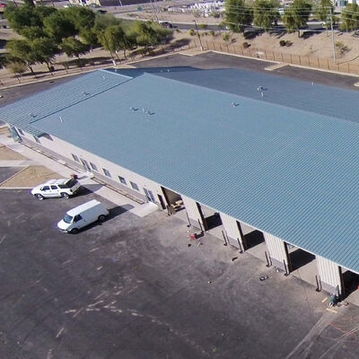 การประชุมเชิงปฏิบัติการการผลิตและแปรรูปโครงสร้างเหล็กพร้อมหลังคาแหลม